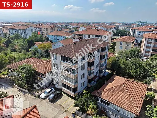 GÜRKAN GAYRİMENKUL 3+1 128 m2 GENİŞ KULLANIŞLI DAİRE