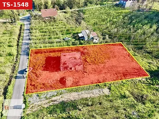 GÜRKAN GAYRİMENKUL AKOVA MH. %40 İMARLI 748 M² ARSA